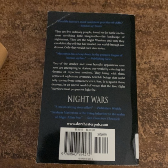 (3 for $20)3 horror softcover novels - Picture 5 of 10